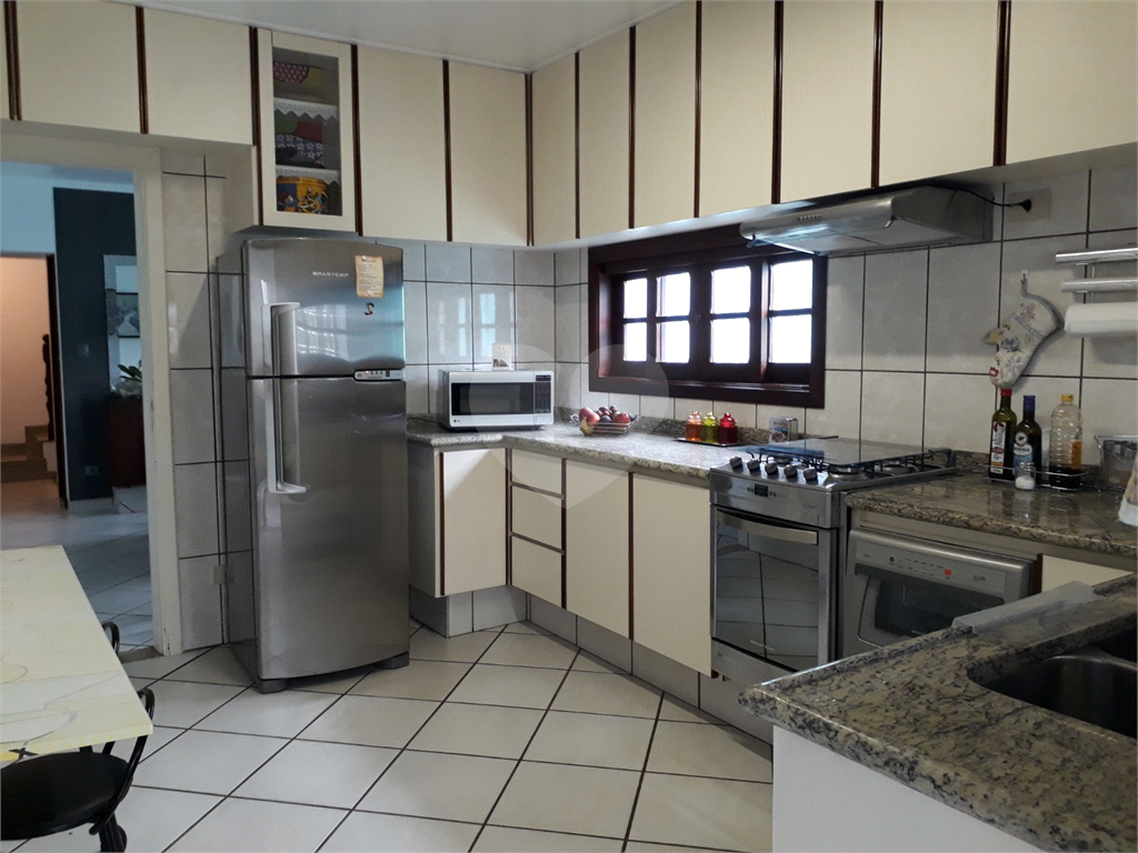 Sobrado, 3 quartos, 220 m² - Foto 11