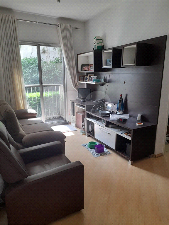 CAMBUCI - APTO 2 DORMS POR 320 MIL 