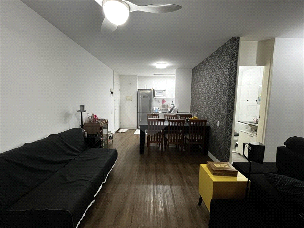 APARTAMENTO em MORUMBI