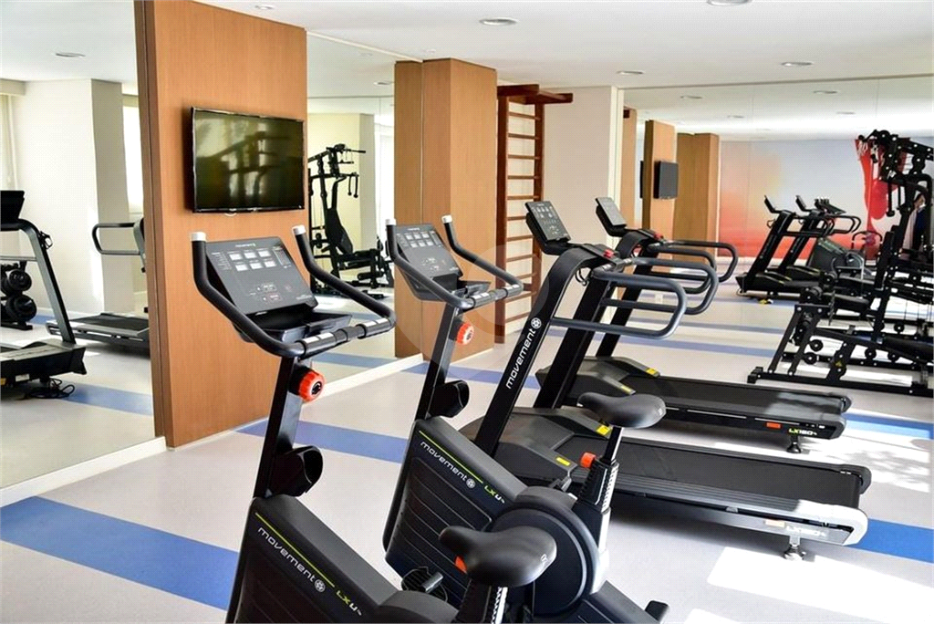 APARTAMENTO em MORUMBI