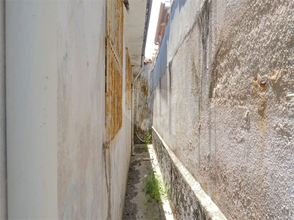 SOBRADO em SACOMÃ