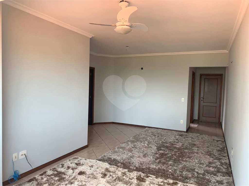 Apartamento à venda com 4 quartos, 107m² - Foto 7