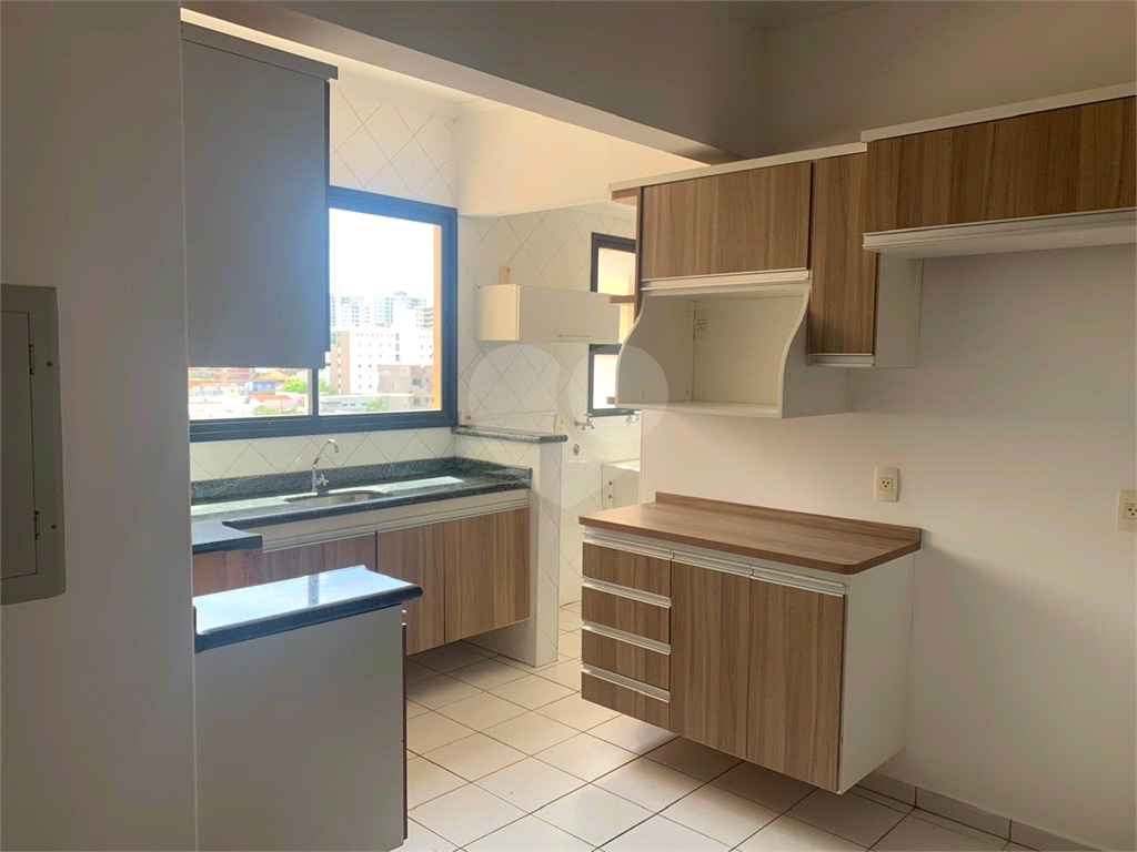 Apartamento à venda com 4 quartos, 107m² - Foto 17