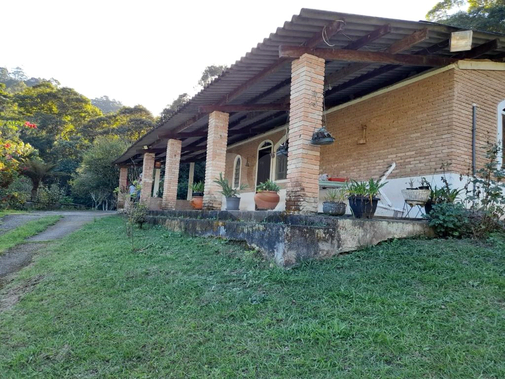 Fazenda à venda com 4 quartos, 400m² - Foto 43