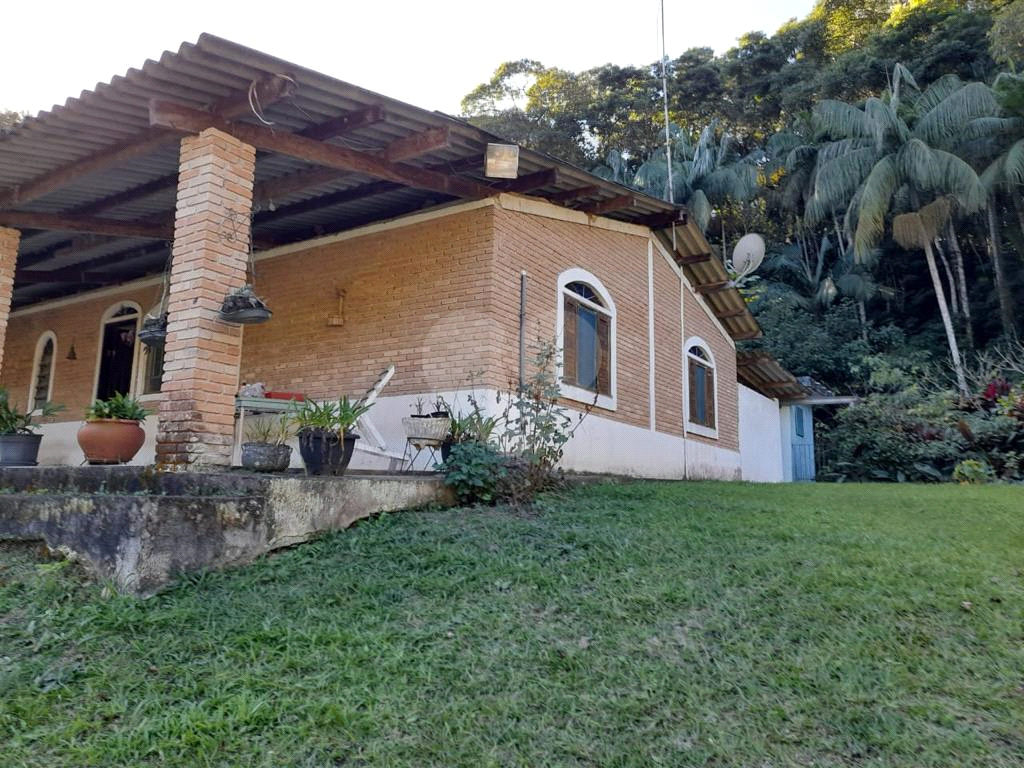 Fazenda à venda com 4 quartos, 400m² - Foto 30