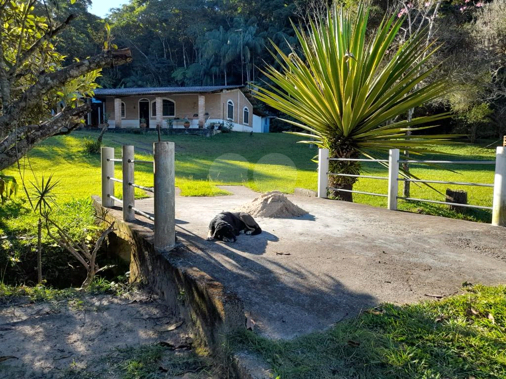 Fazenda à venda com 4 quartos, 400m² - Foto 10