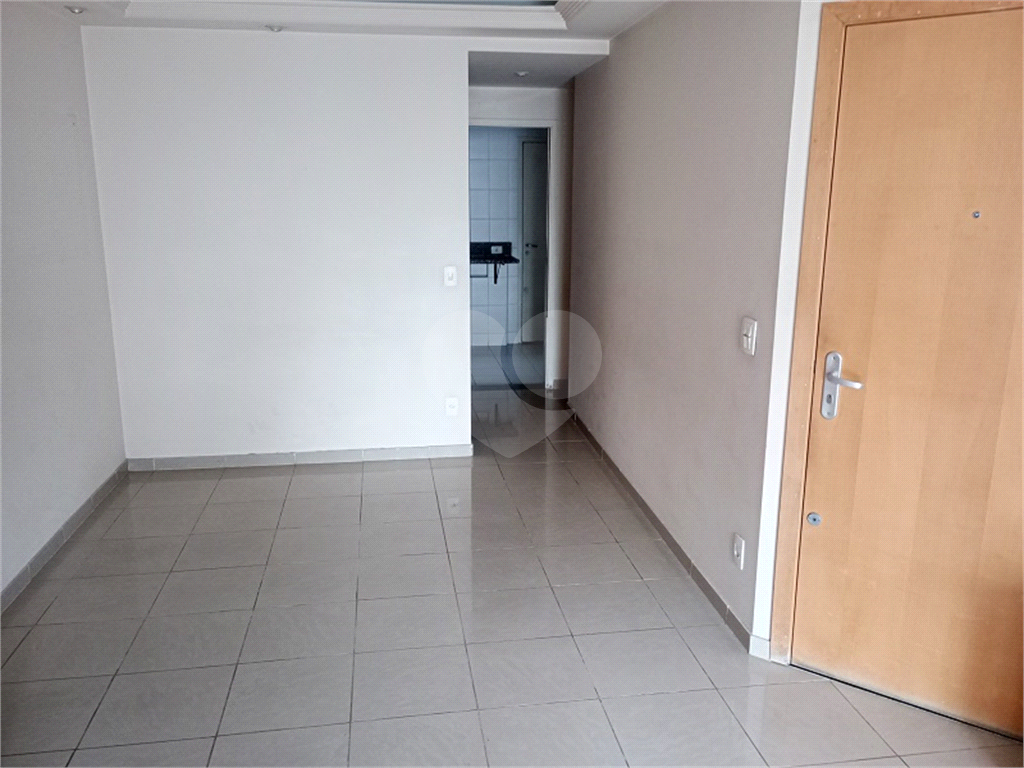 Rua Aimbere, 97m² -  3 dorm, sendo 2 suítes-2 vagas-Lazer completo