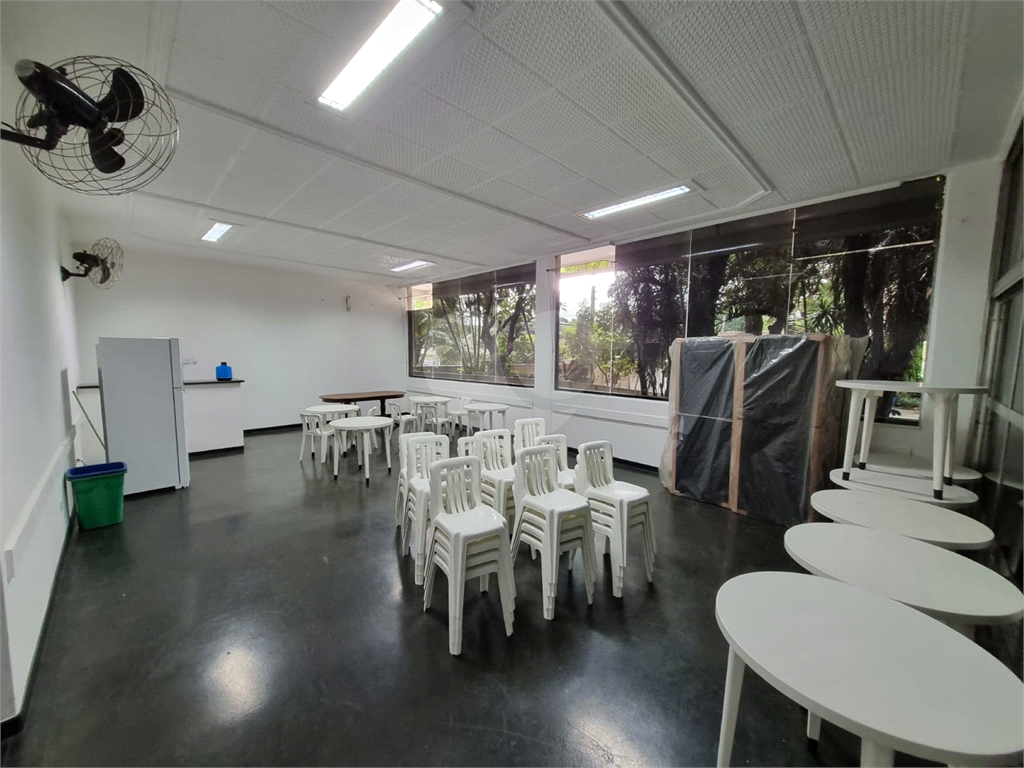 APARTAMENTO em LAPA