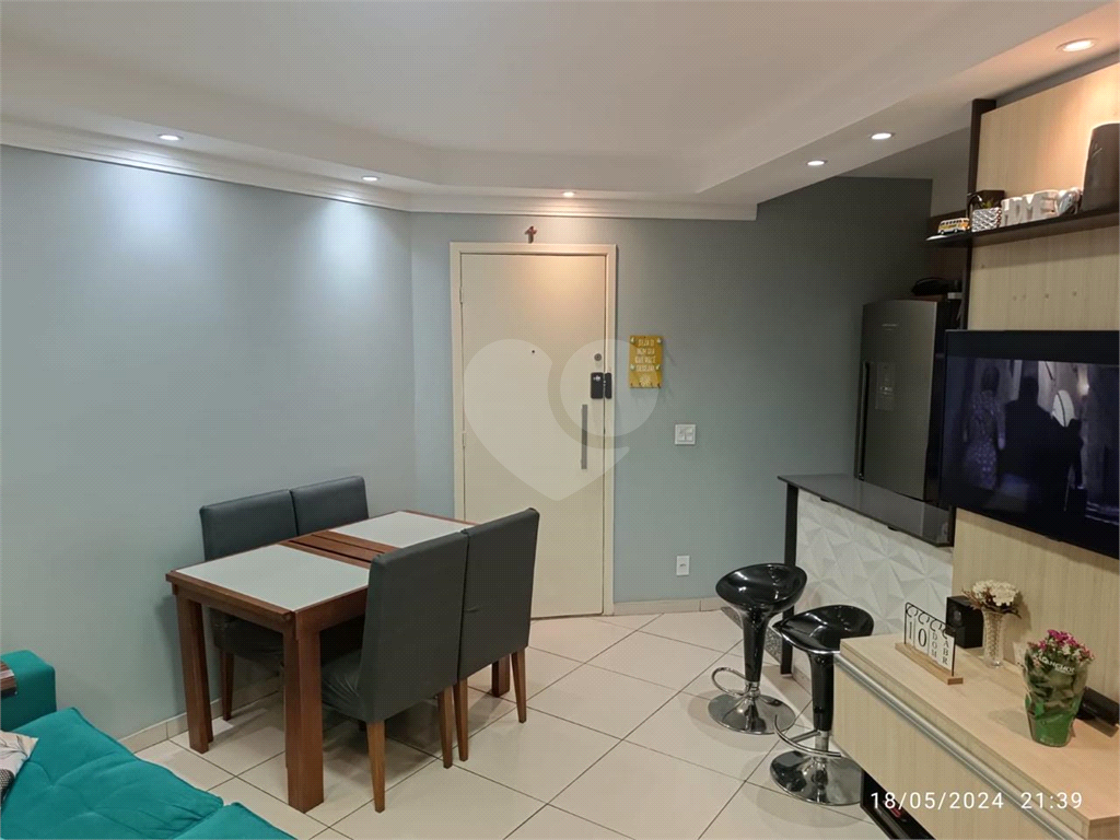 LINDO APARTAMENTO COM MOVEIS PLANEJADOS