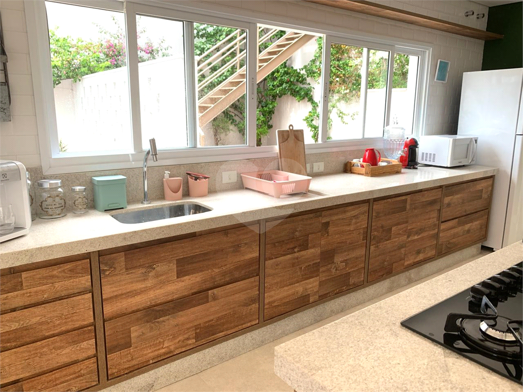 Casa de Condomínio à venda com 3 quartos, 230m² - Foto 6