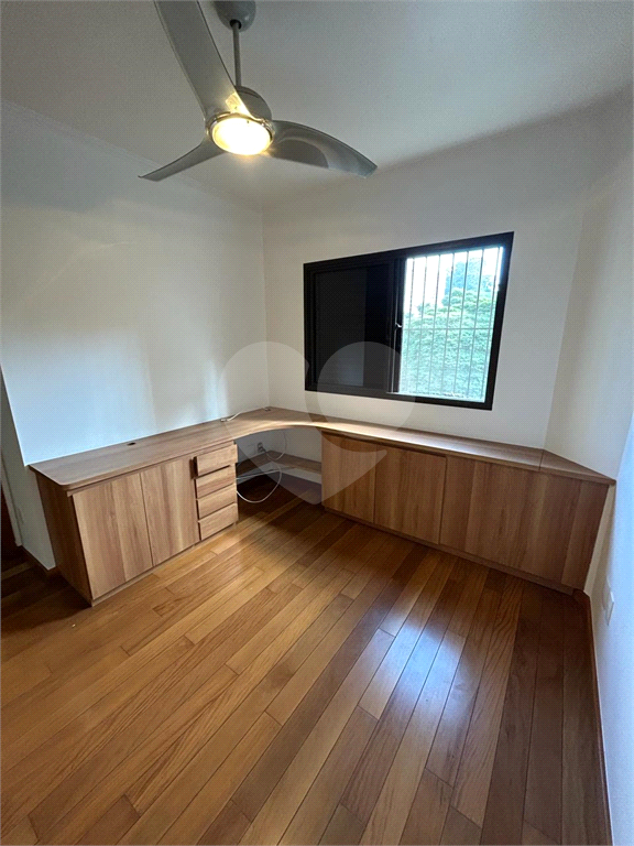 APARTAMENTO em SANTANA