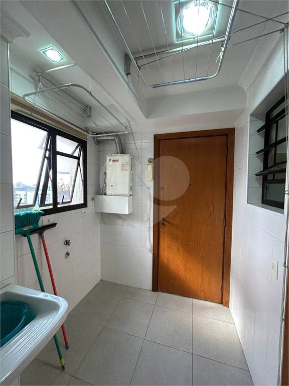 APARTAMENTO em SANTANA