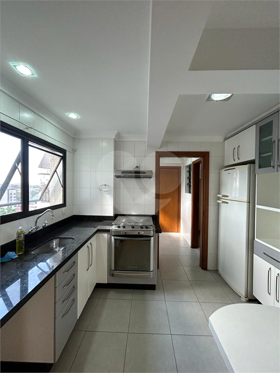 APARTAMENTO em SANTANA