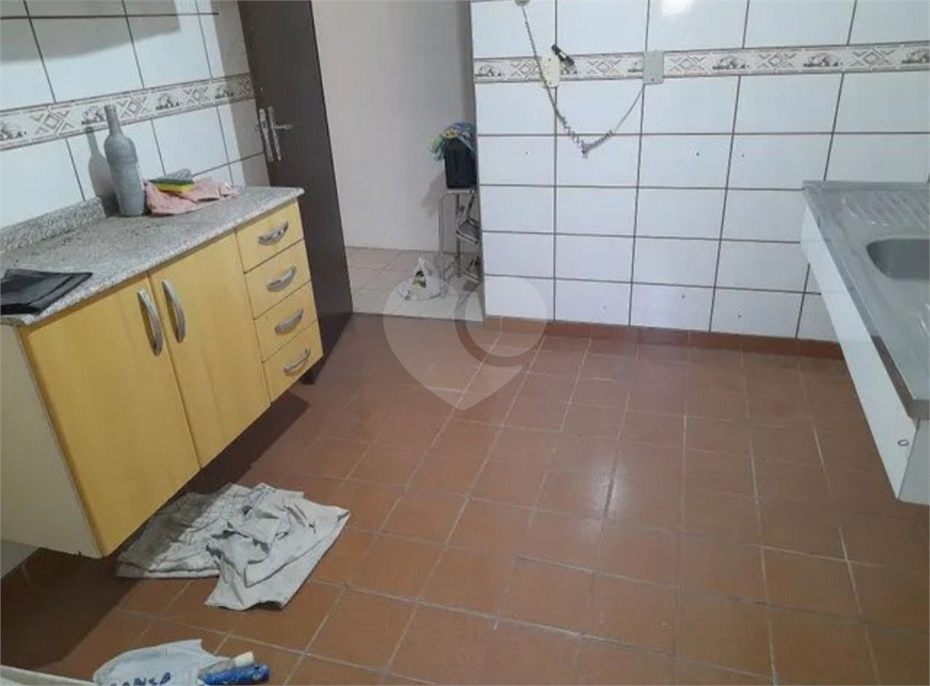 Apartamento à venda com 2 quartos, 68m² - Foto 5