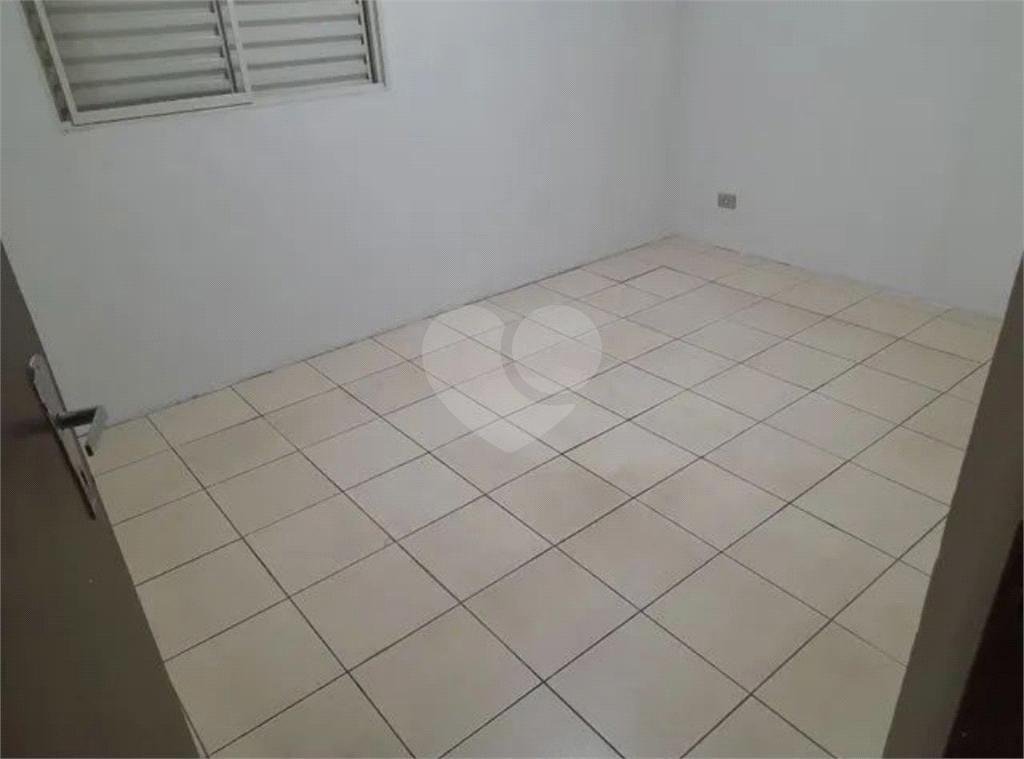 Apartamento à venda com 2 quartos, 68m² - Foto 7