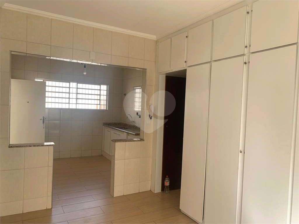 Casa à venda com 4 quartos, 220m² - Foto 8