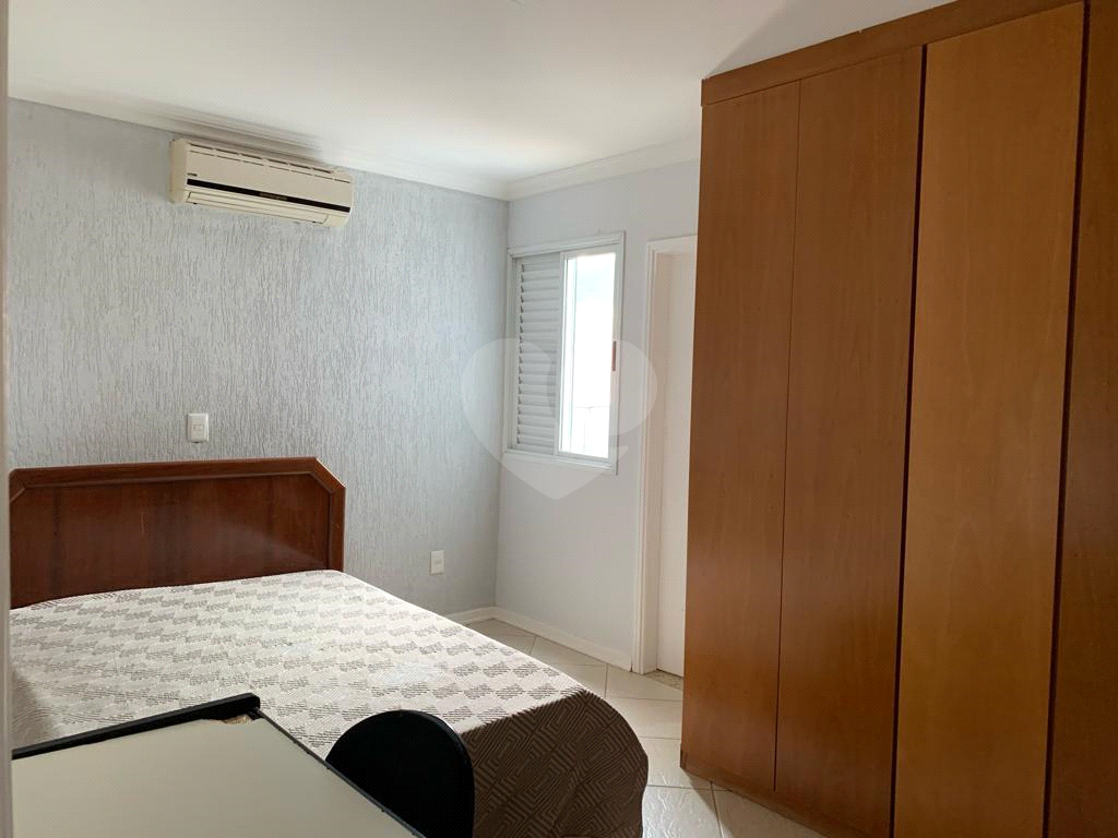 Casa de Condomínio à venda com 4 quartos, 220m² - Foto 27