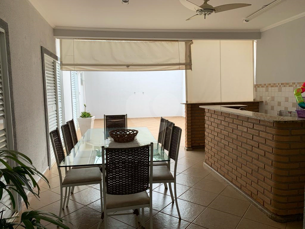 Casa de Condomínio à venda com 4 quartos, 220m² - Foto 38