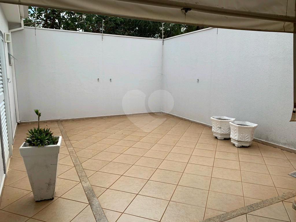 Casa de Condomínio à venda com 4 quartos, 220m² - Foto 33