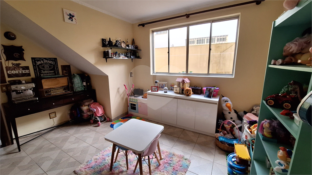 CONDOMÍNIO em VILA PRUDENTE