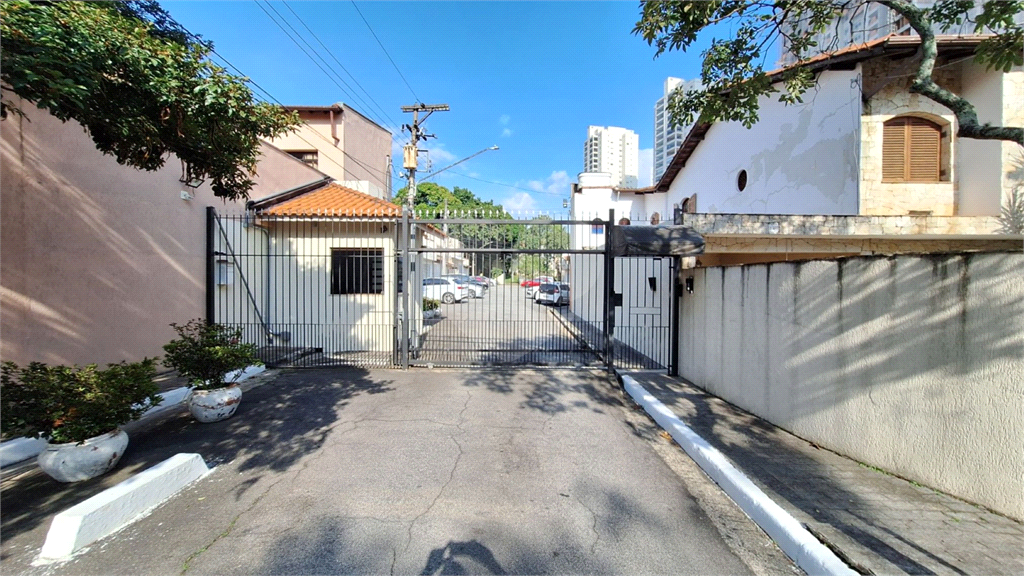 CONDOMÍNIO em VILA PRUDENTE