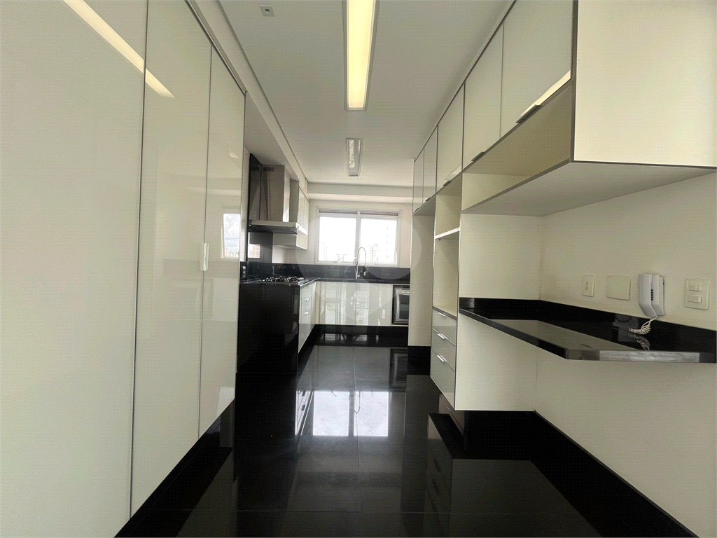 Apartamento Alto de  Santana com 4 suítes - Venda