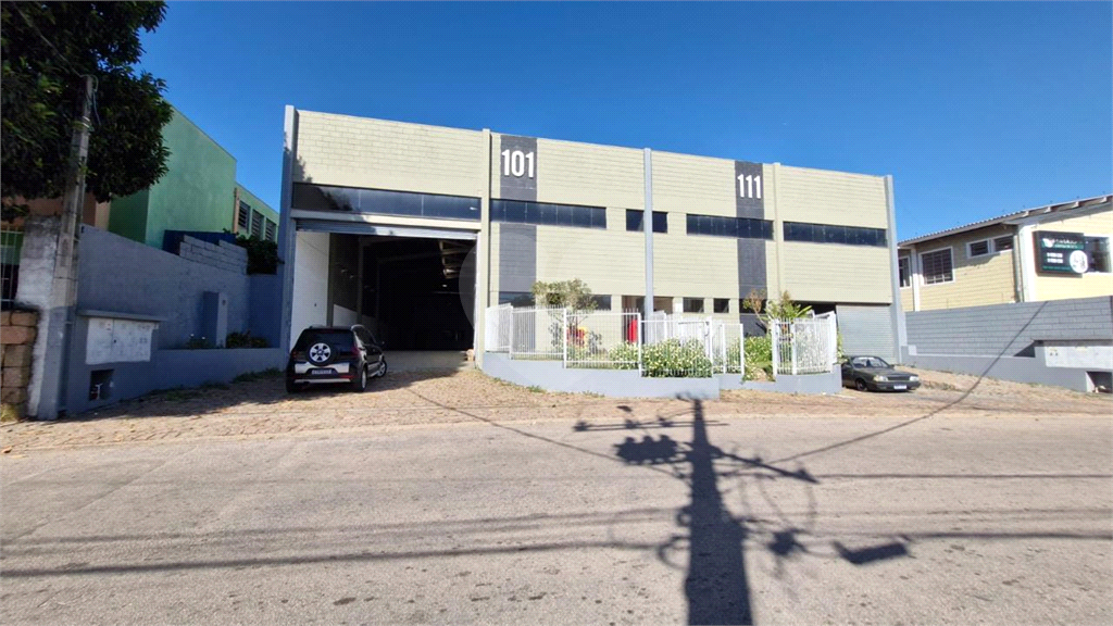 Depósito-Galpão-Armazém para alugar, 736m² - Foto 1