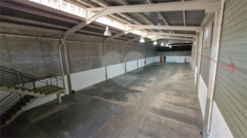 Depósito-Galpão-Armazém para alugar, 736m² - Foto 22