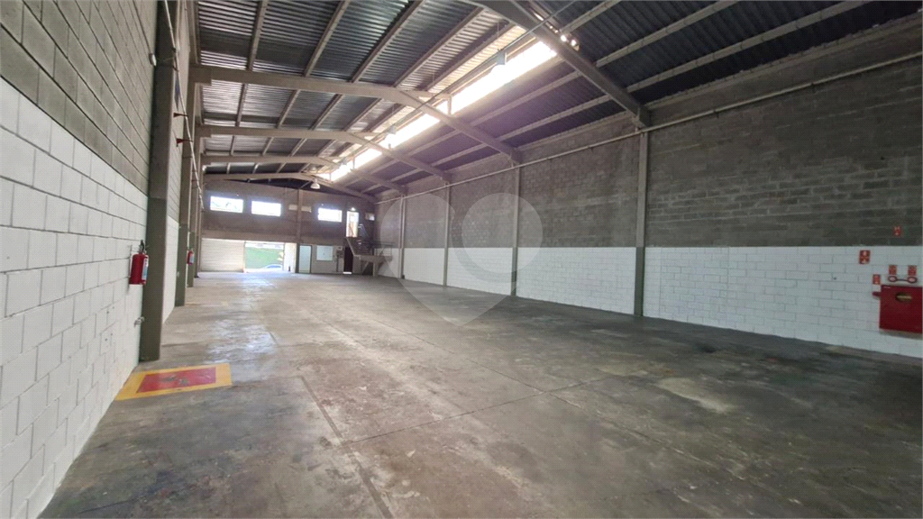 Depósito-Galpão-Armazém para alugar, 736m² - Foto 16