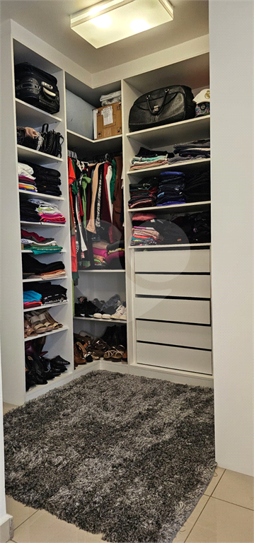 Apartamento à venda com 3 quartos, 111m² - Foto 13
