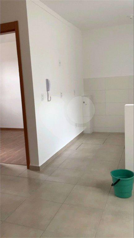 Apartamento à venda com 2 quartos, 42m² - Foto 7