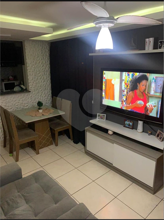 Apartamento à venda com 2 quartos, 46m² - Foto 2