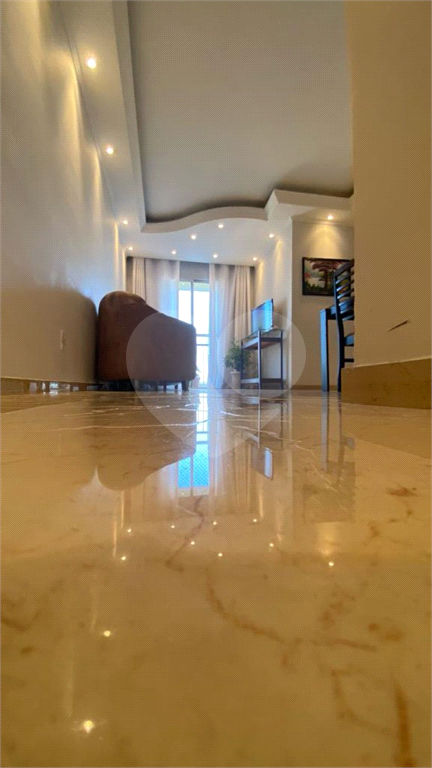 APARTAMENTO em JARDIM ARICANDUVA