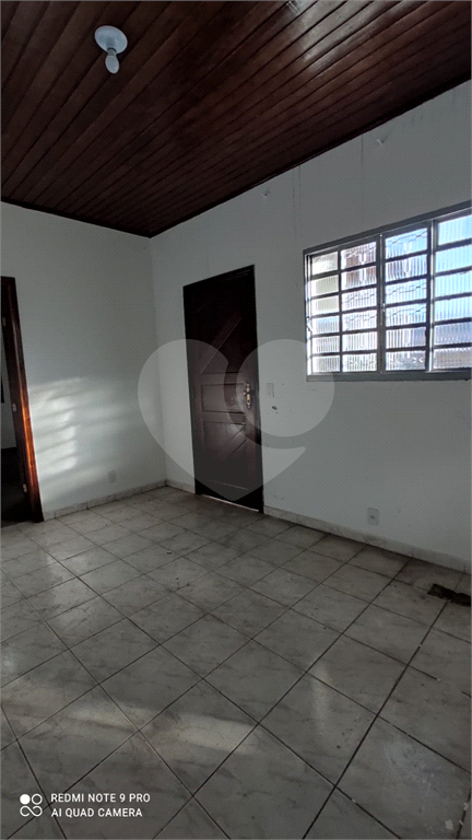 TERRENO em SANTANA