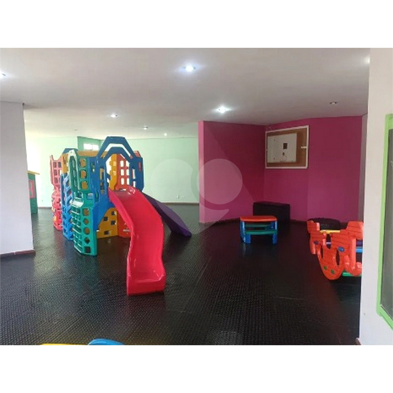 Apartamento na rua Copacabana - 2 dormitórios. 1 vaga