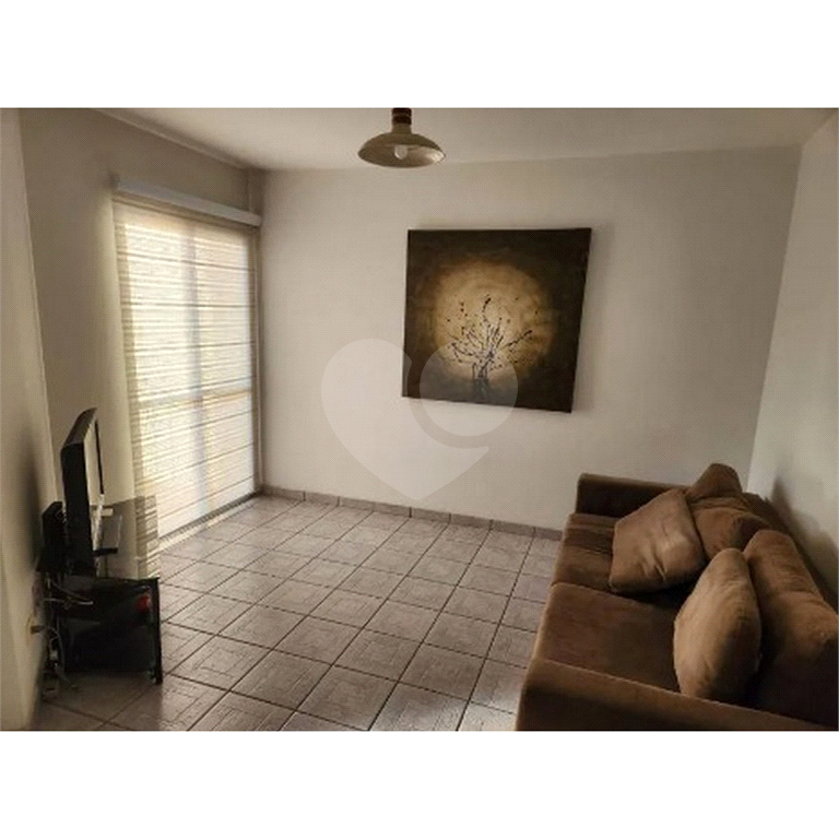 Apartamento na rua Copacabana - 2 dormitórios. 1 vaga