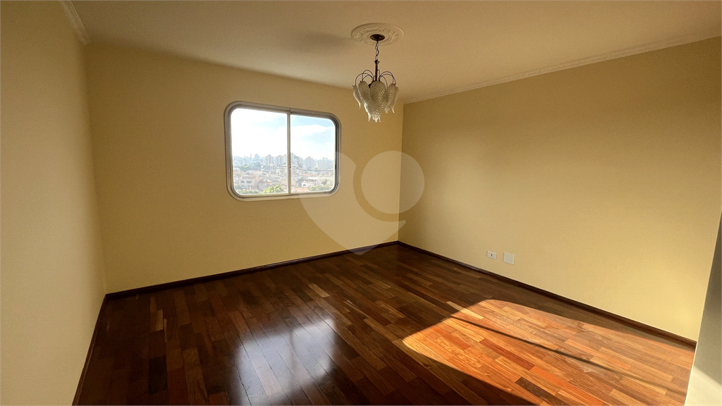 Apartamento à venda com 2 quartos, 63m² - Foto 5