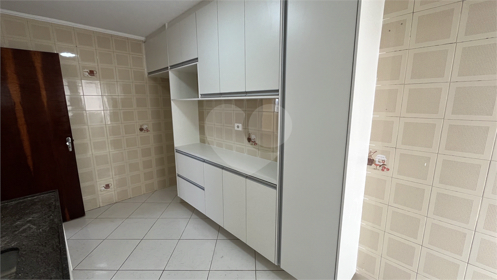 Apartamento à venda com 2 quartos, 63m² - Foto 9