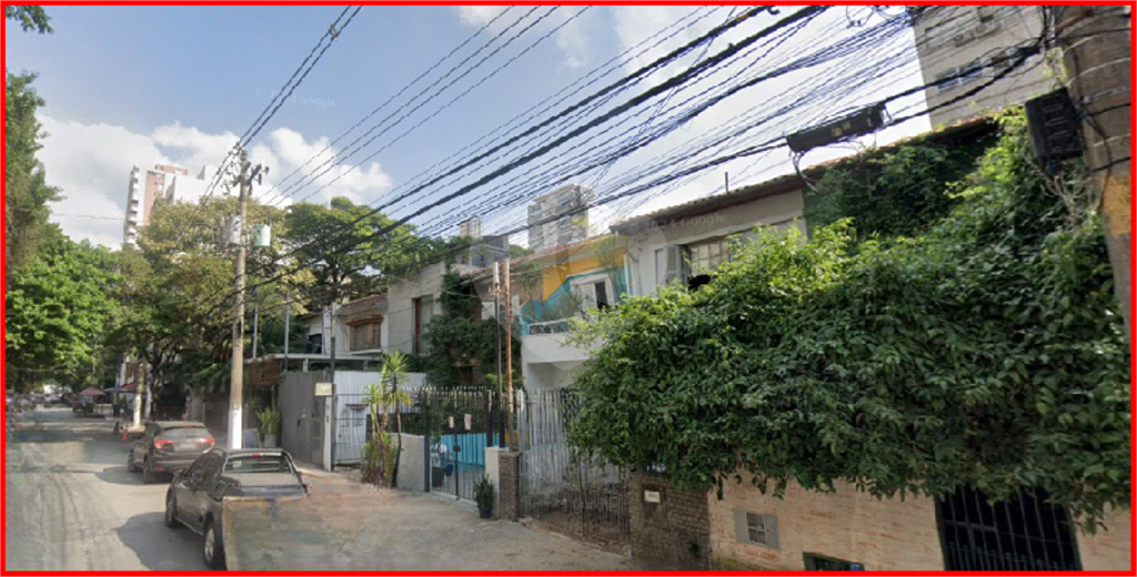 SOBRADO em PINHEIROS
