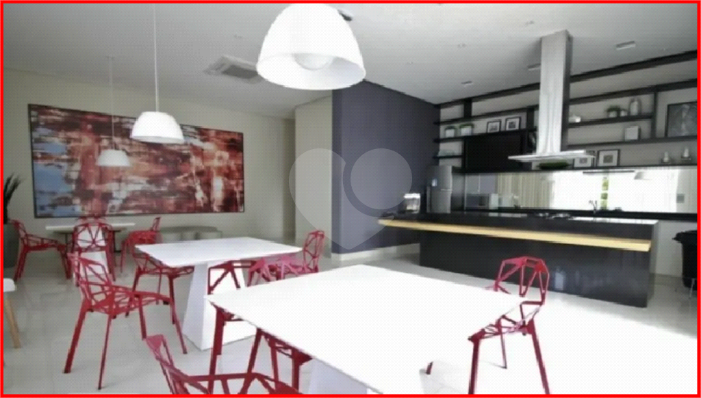 APARTAMENTO em REAL PARQUE