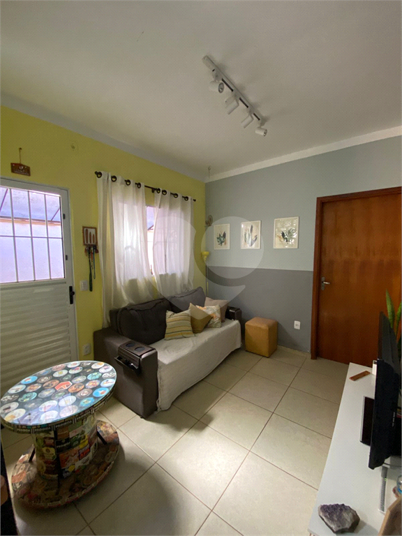 Casa à venda com 2 quartos, 75m² - Foto 16