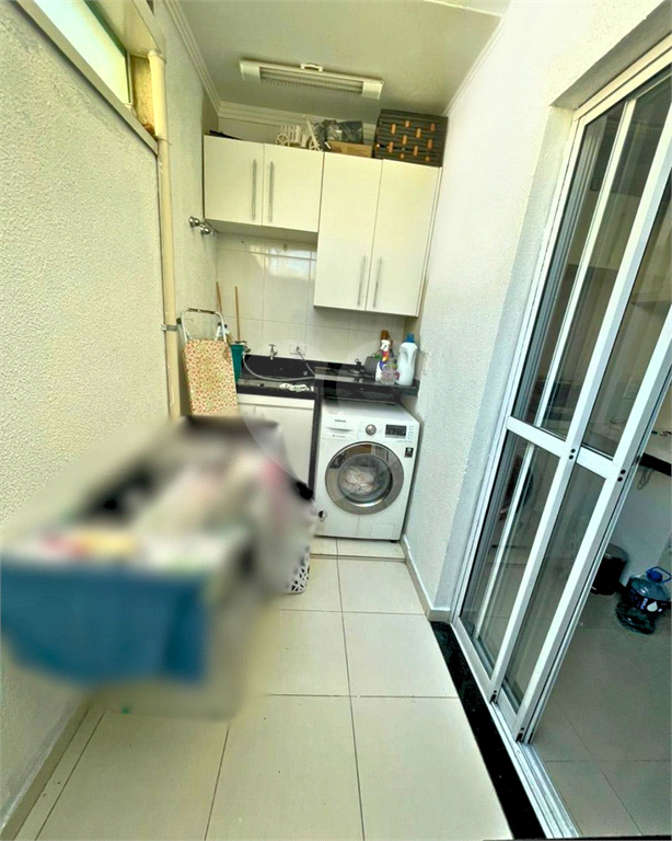 Sobrado a venda em condomínio fechado no Tremembe