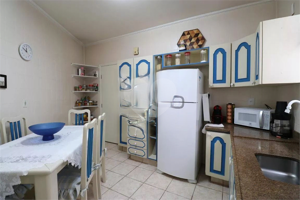 APARTAMENTO em LAPA
