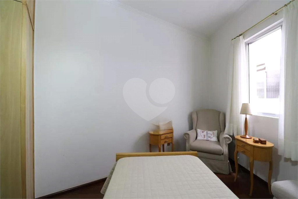 APARTAMENTO em LAPA