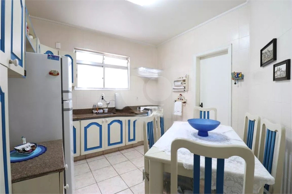 APARTAMENTO em LAPA