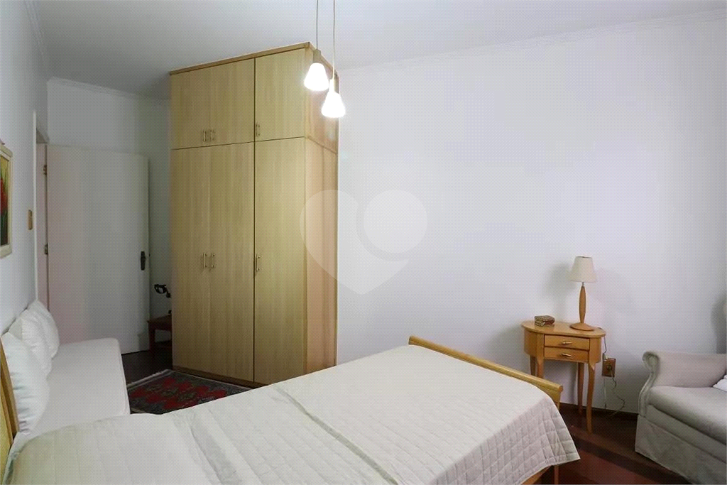 APARTAMENTO em LAPA