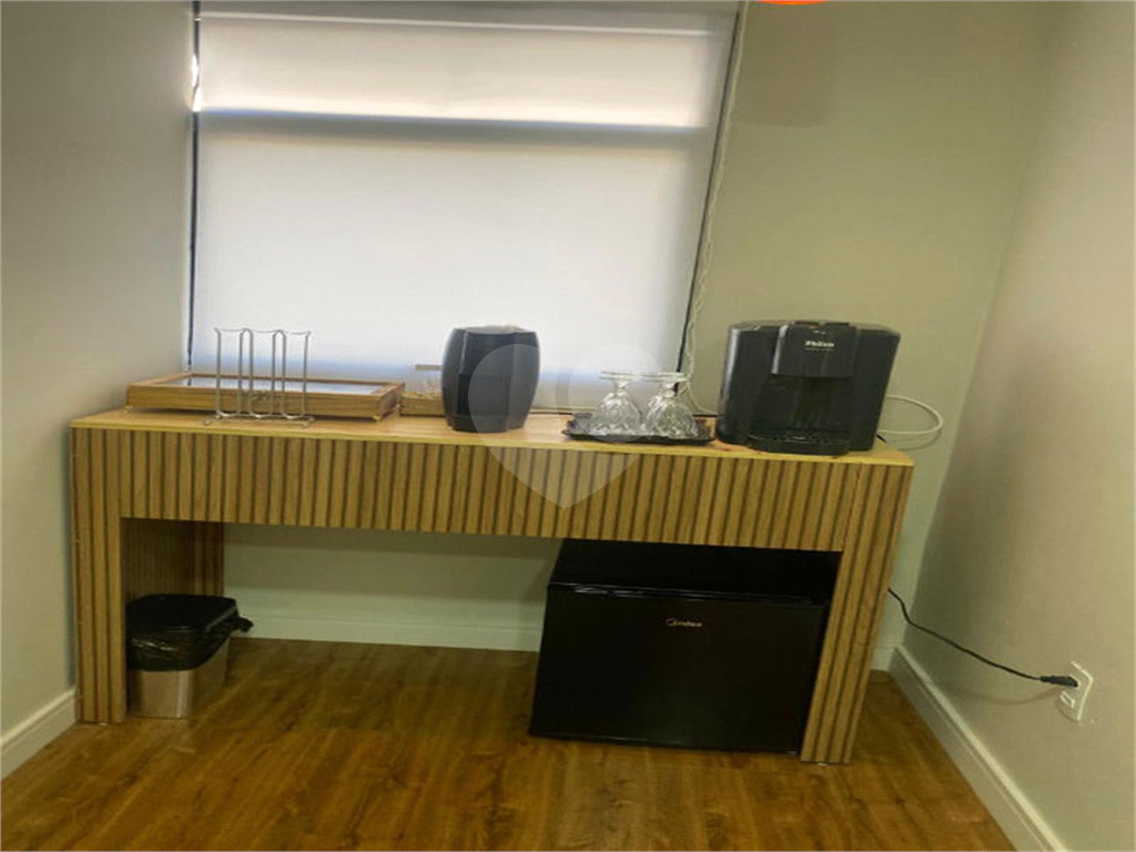 Ponto Comercial e 1 banheiro para Alugar, 40 m²- Bosque da Saúde, São Paulo - SP