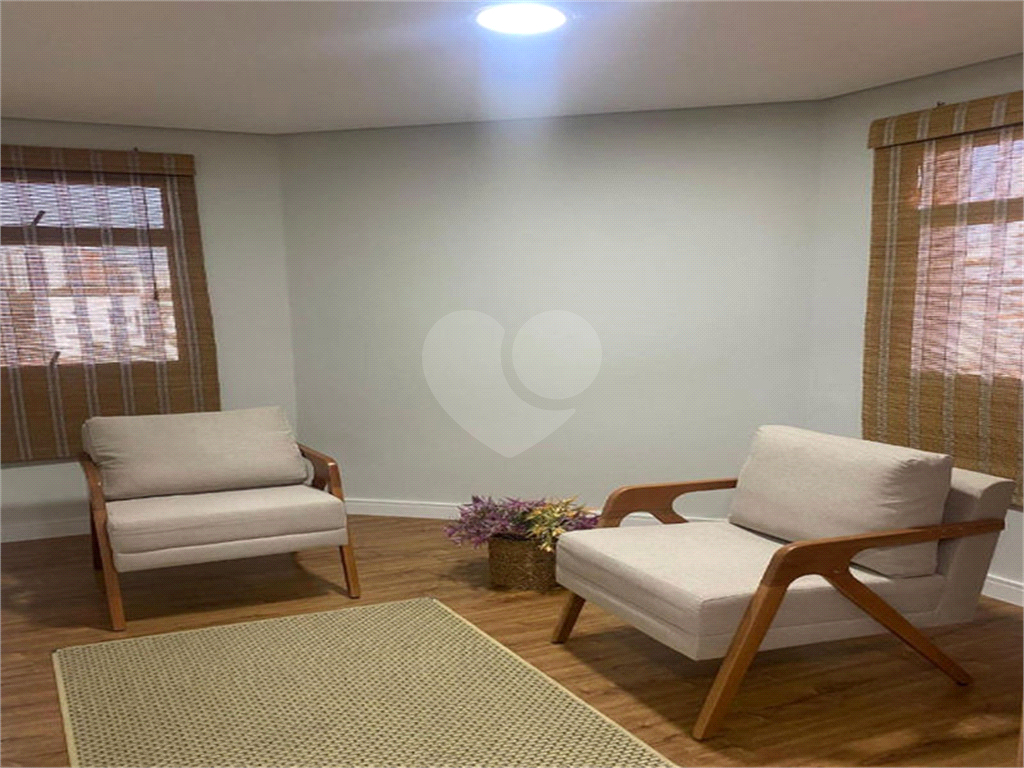 Ponto Comercial e 1 banheiro para Alugar, 40 m²- Bosque da Saúde, São Paulo - SP