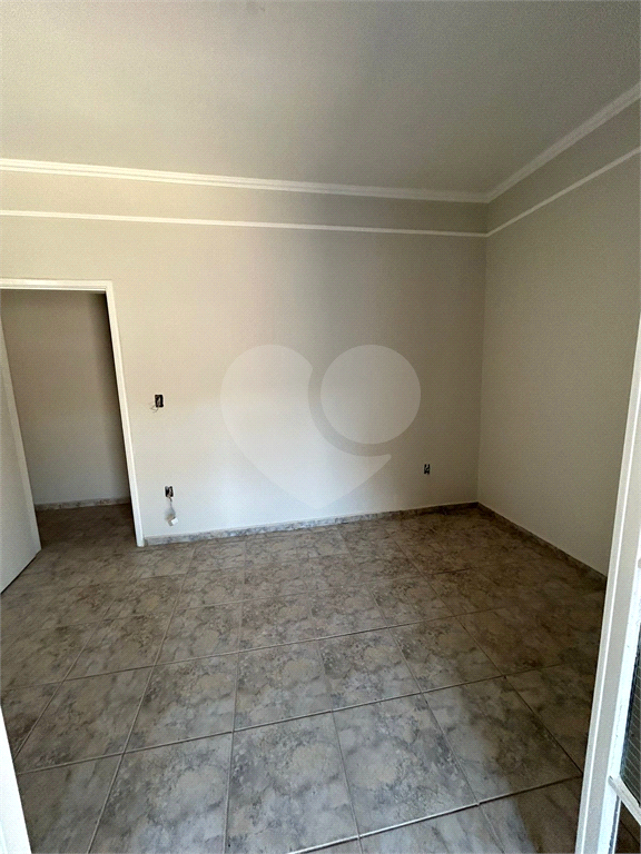 Casa à venda com 4 quartos, 260m² - Foto 5