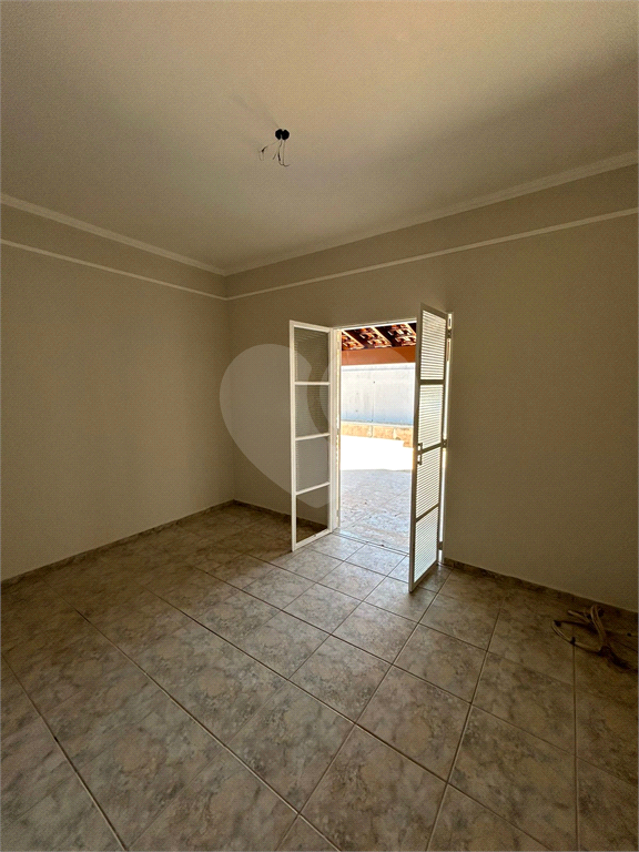 Casa à venda com 4 quartos, 260m² - Foto 14